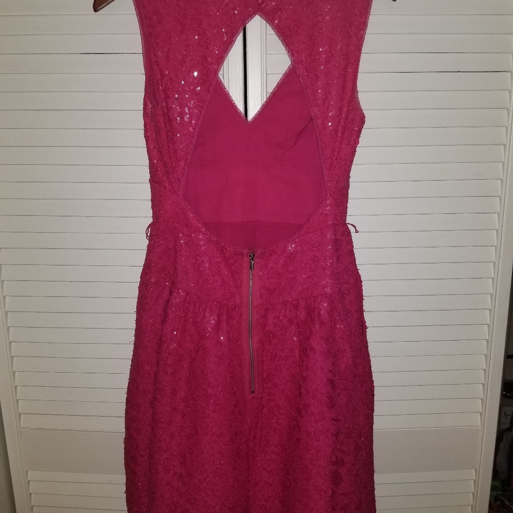 Dress - Picture 3 of 3